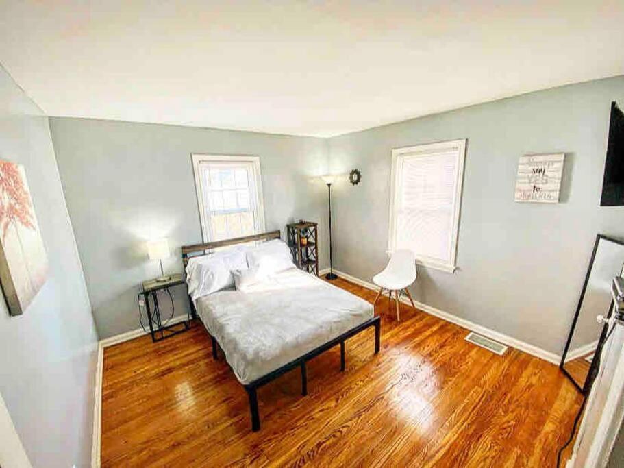 Adorable&Cozy Suburban Home Mins From Dwtn/Airport Rochester Esterno foto