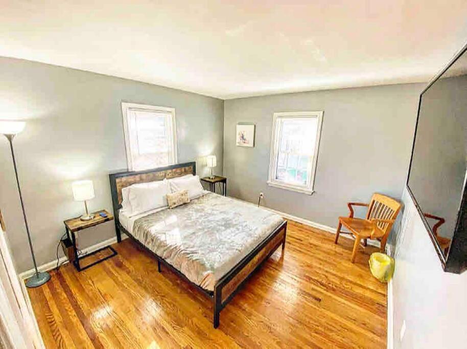 Adorable&Cozy Suburban Home Mins From Dwtn/Airport Rochester Esterno foto